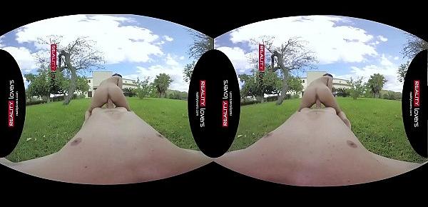  RealityLovers VR - Estoy lista para que me folles duro